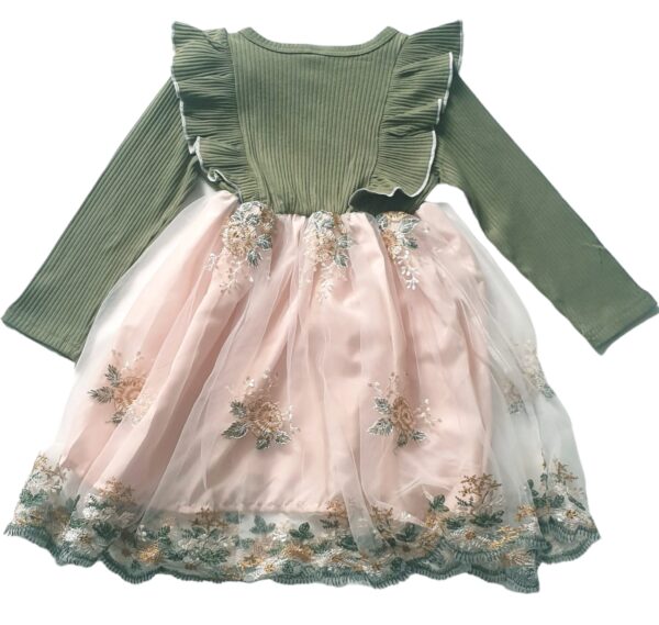 Robe – Image 2
